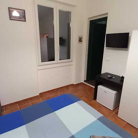 Celtic House B&B Varazze Luaran gambar