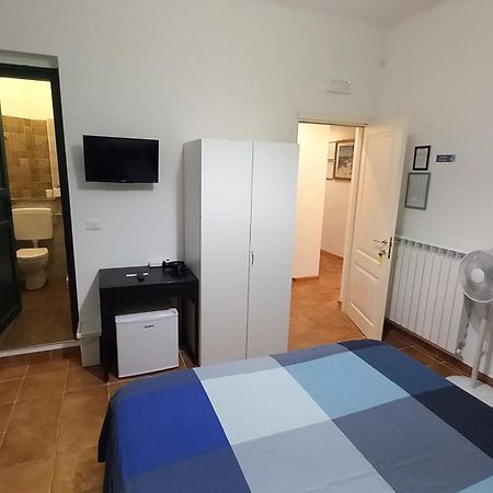 Celtic House B&B Varazze Luaran gambar